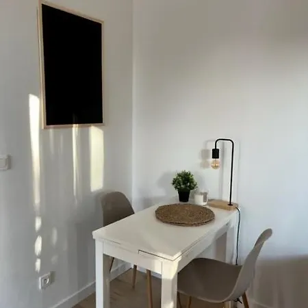 Loft 4 アパート *